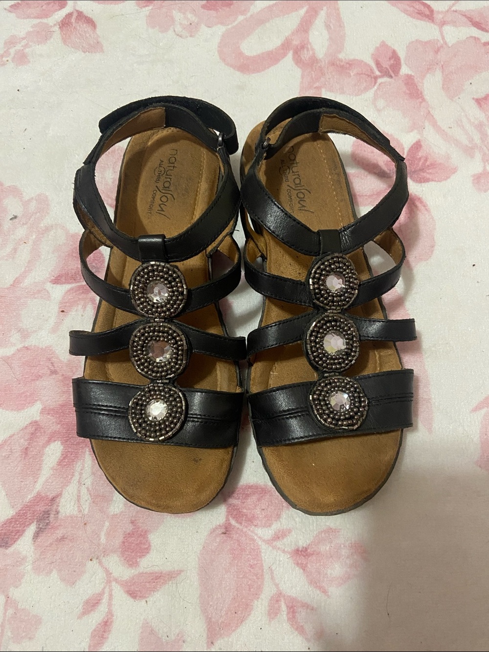 Black leather sandal